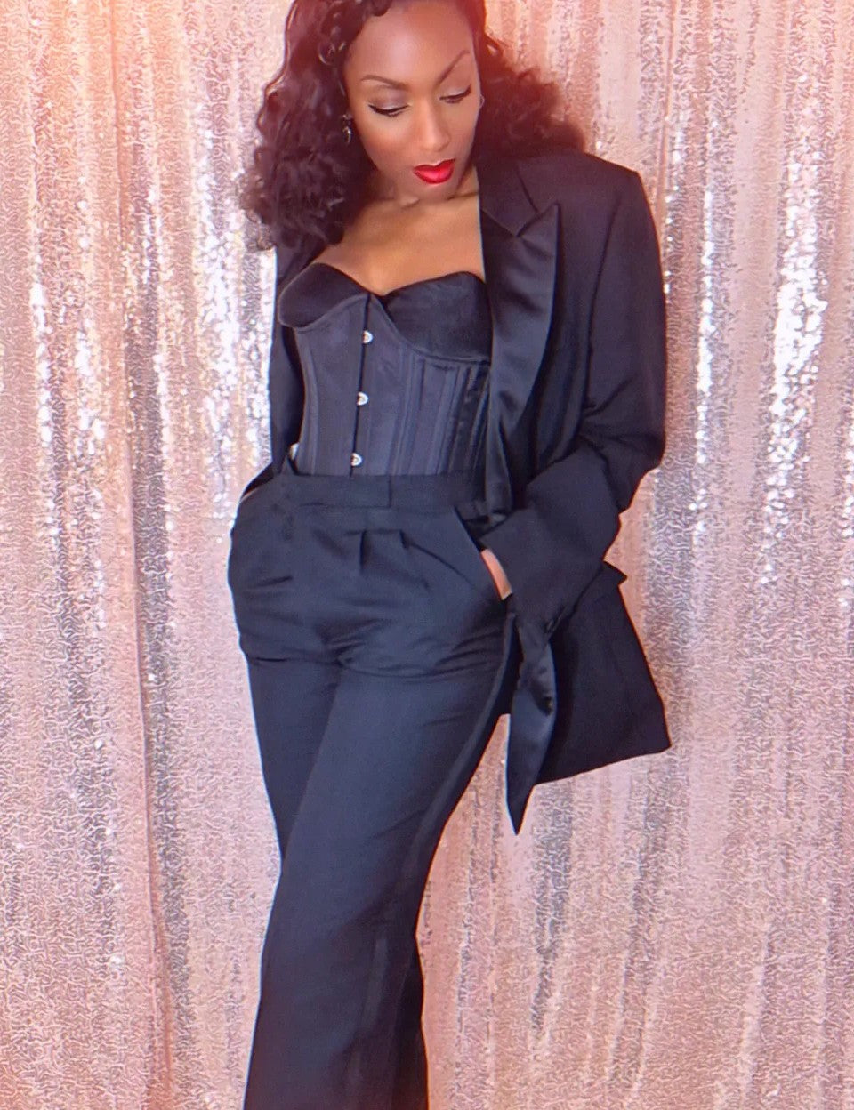PGW123-Black-Audery-3-Crop.jpg