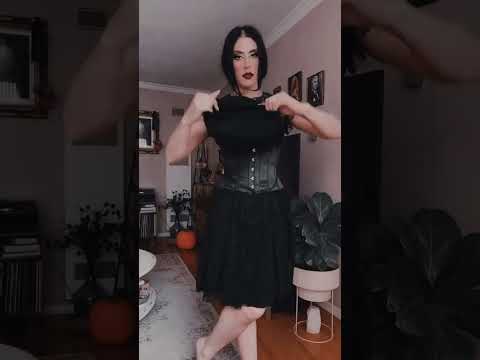 Plus Size Eve Black Velvet Corset